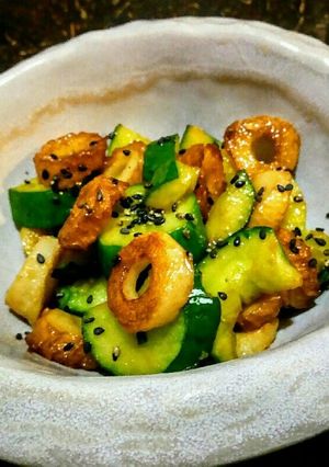 簡単副菜「叩き胡瓜とチクワのバター醤油」-レシピのメイン写真
