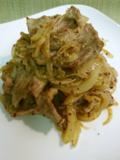 豚肉と玉ねぎ粒マスタード炒め-レシピのメイン写真