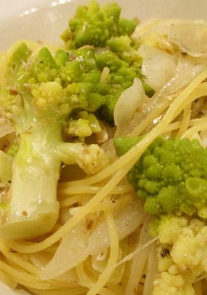 おもてなしに♪ロマネスコのオイルパスタ-レシピのメイン写真