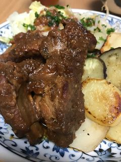 焼肉のタレで♪簡単!豚スペアリブの煮込み-レシピのメイン写真