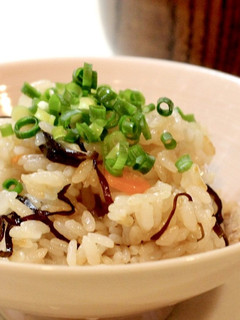 豚と塩昆布の炊き込みごはん-レシピのメイン写真