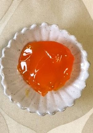卵黄の鼈甲漬け（こぼれ梅）-レシピのメイン写真
