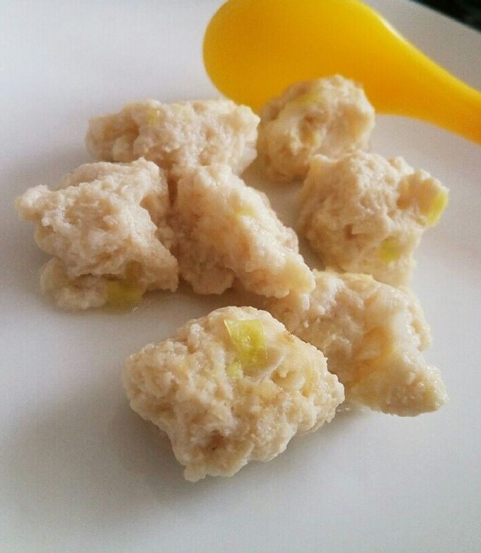 離乳食♡豆腐＆お麩でやわらか〜鶏団子 by okohc73 【クックパッド