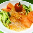 *しらたきとスイカの皮で冷麺風*