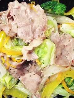 レンジで簡単♪豚肉と野菜のバジル蒸し焼き-レシピのメイン写真
