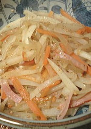 大根とにんじんのゴマ炒め-レシピのメイン写真
