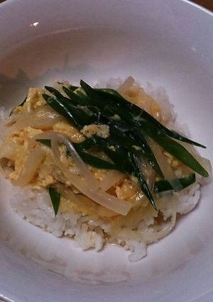 コンビニおでん残りだしの卵とじ丼-レシピのメイン写真