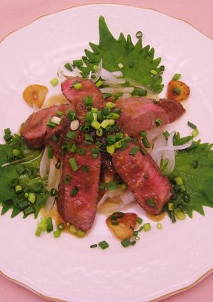 冷製ヒレステーキ~梅肉ソースかけ~-レシピのメイン写真