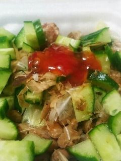 簡単!納豆に胡瓜鰹節スイートチリソース-レシピのメイン写真