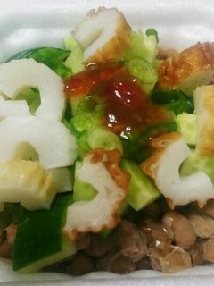 簡単!納豆に胡瓜ちくわねぎチリソース-レシピのメイン写真