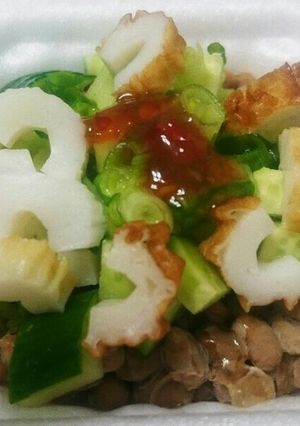 簡単！納豆に胡瓜ちくわねぎチリソース-レシピのメイン写真