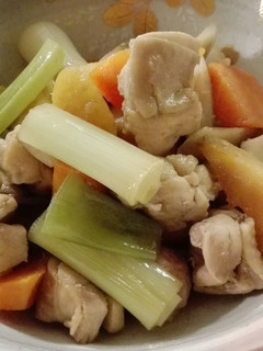 忙しい時に便利☆鶏肉と根菜の簡単煮-レシピのメイン写真