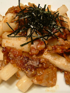 長いもと豚の梅ごまソース炒め-レシピのメイン写真