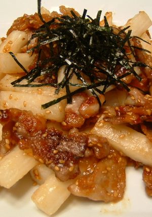 長いもと豚の梅ごまソース炒め-レシピのメイン写真