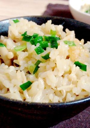 たっぷりキノコの炊き込みご飯:-)-レシピのメイン写真