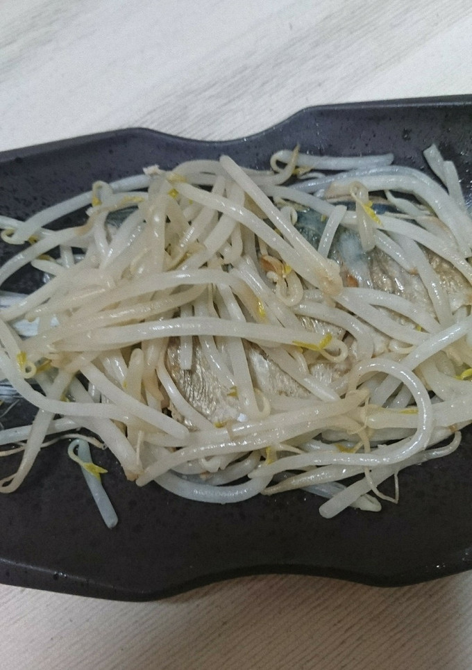 簡単！もやしとサバの蒸し焼き-レシピのメイン写真