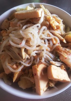 白滝と高野豆腐で豚キムチ焼きそば風☆-レシピのメイン写真