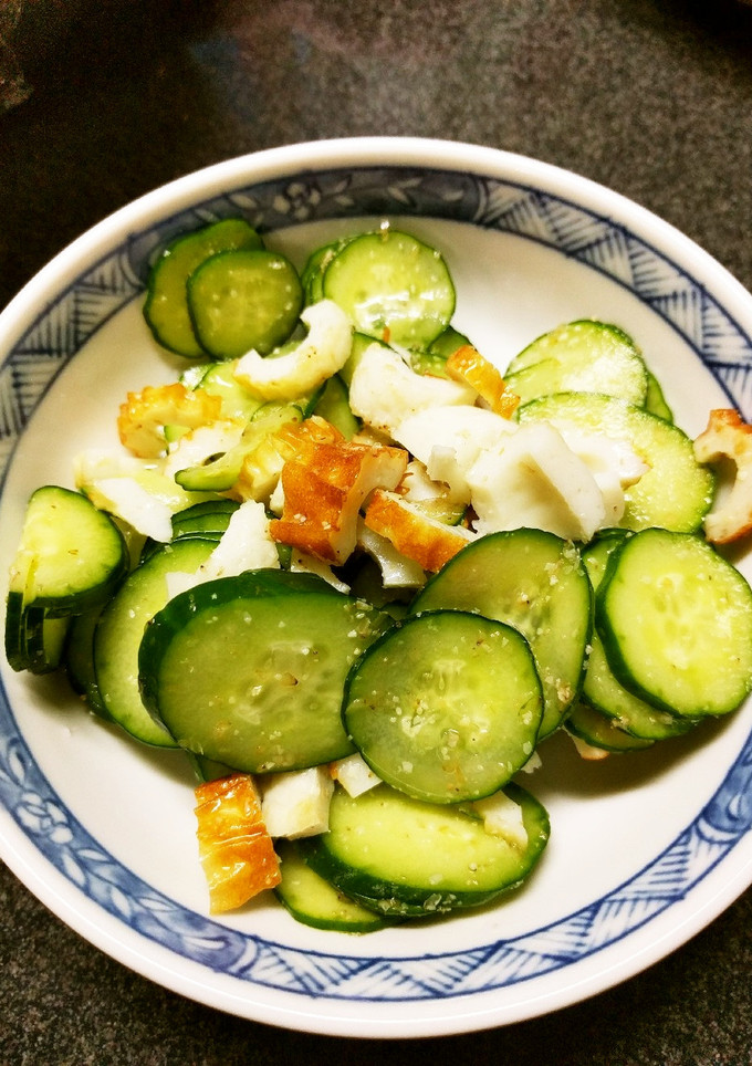 切って混ぜるだけ！きゅうりと竹輪の酢の物-レシピのメイン写真
