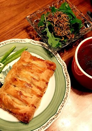 簡単♡サーモンとほうれん草のパイ包み-レシピのメイン写真