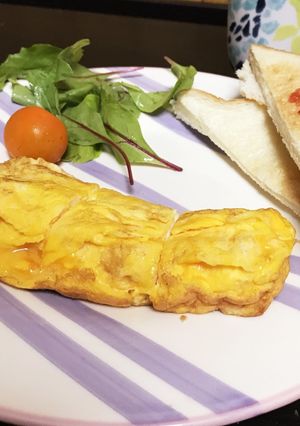 ふんわり甘い、基本の玉子焼き♪-レシピのメイン写真