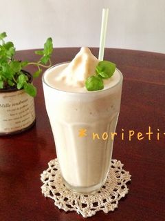 バナナシェイク How to make Banana shake!!☕︎バナナシェイクの作り方