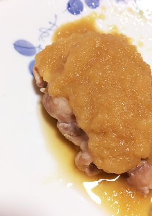 ハンバーグや豚こまバーグに♪玉ねぎソース-レシピのメイン写真