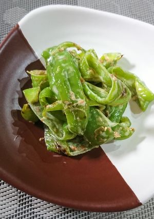 魚焼きグリルで☆ピーマンのマヨおかか和え-レシピのメイン写真