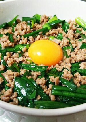 簡単☆ひき肉とニラの甘辛絶品丼☆-レシピのメイン写真