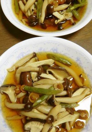 隠元・椎茸・シメジ・なめこを、さっと煮て-レシピのメイン写真