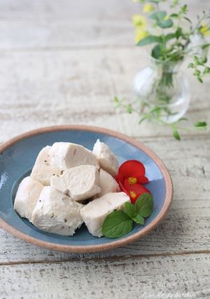 ヨーグルトサラダチキン-レシピのメイン写真