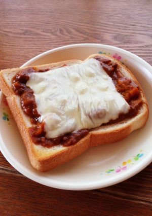 朝から簡単カレーパン♫-レシピのメイン写真