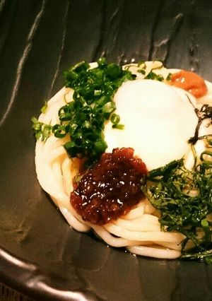 温泉卵の梅冷やしうどん-レシピのメイン写真