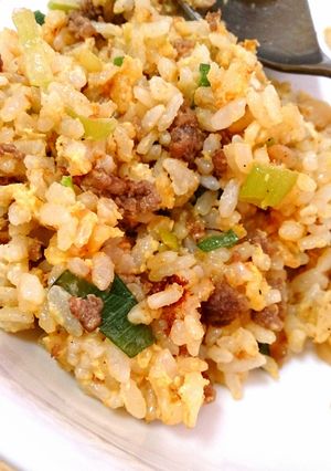 節約ランチ！挽き肉で焼き肉チャーハン☆-レシピのメイン写真