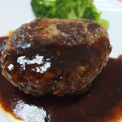 A picture of ハンバーグを美味しく焼く.