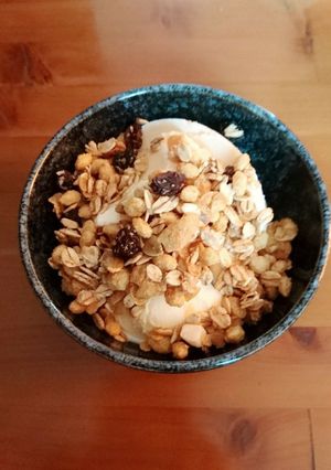 簡単おやつ♪　バニラアイスグラノーラ-レシピのメイン写真
