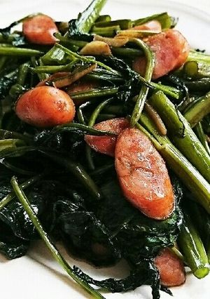 空芯菜とウインナーのにんにく醤油炒め-レシピのメイン写真