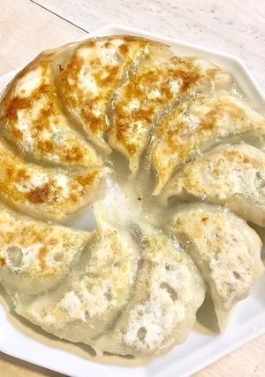 大葉タップリ餃子☆羽付きます(o^^o)-レシピのメイン写真