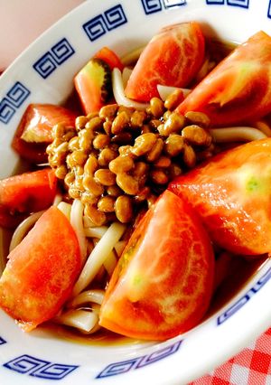 納豆トマトうどん-レシピのメイン写真