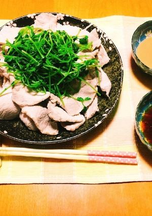 簡単‼️豆苗と豚しゃぶ☺️-レシピのメイン写真
