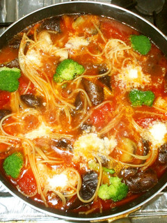 スープパスタ♪簡単トマト缶と鶏むね肉-レシピのメイン写真