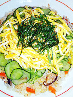 さんま蒲焼き缶の五目寿司-レシピのメイン写真