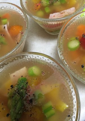 簡単夏野菜のコンソメゼリー（アスピック）-レシピのメイン写真