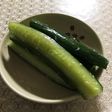 きゅうりの塩麹漬け。我が家の夏の定番!