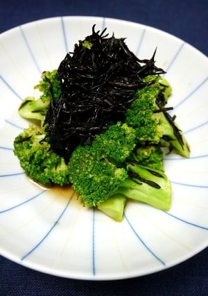 レンジで簡単！ブロッコリーのひじき和え-レシピのメイン写真