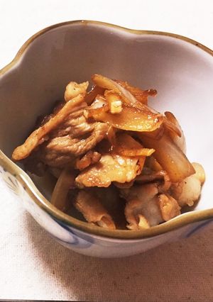お弁当に♫豚肉と玉ねぎの甘辛煮-レシピのメイン写真