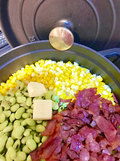 Staub とうもろこしの炊き込みご飯-レシピのメイン写真