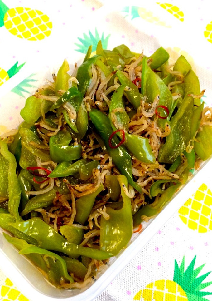 万願寺とうがらしとじゃこの麺つゆ炒め☆-レシピのメイン写真