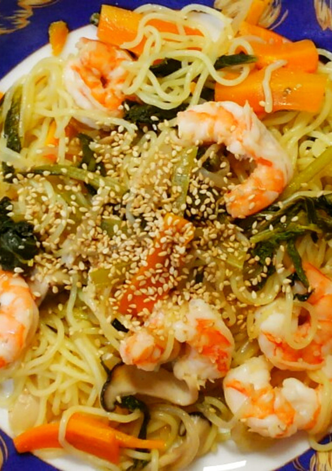 簡単♪海老とエリンギ小松菜の塩焼きそば！-レシピのメイン写真