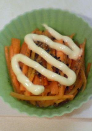 マヨがけにんじんしりしり風-レシピのメイン写真