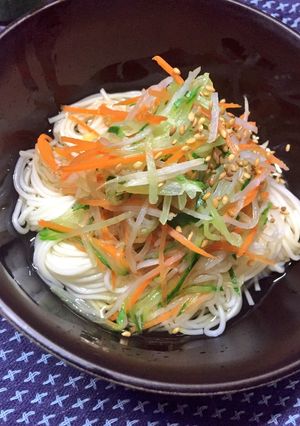 ★一緒にゆでるだけ★千切り野菜そうめん-レシピのメイン写真
